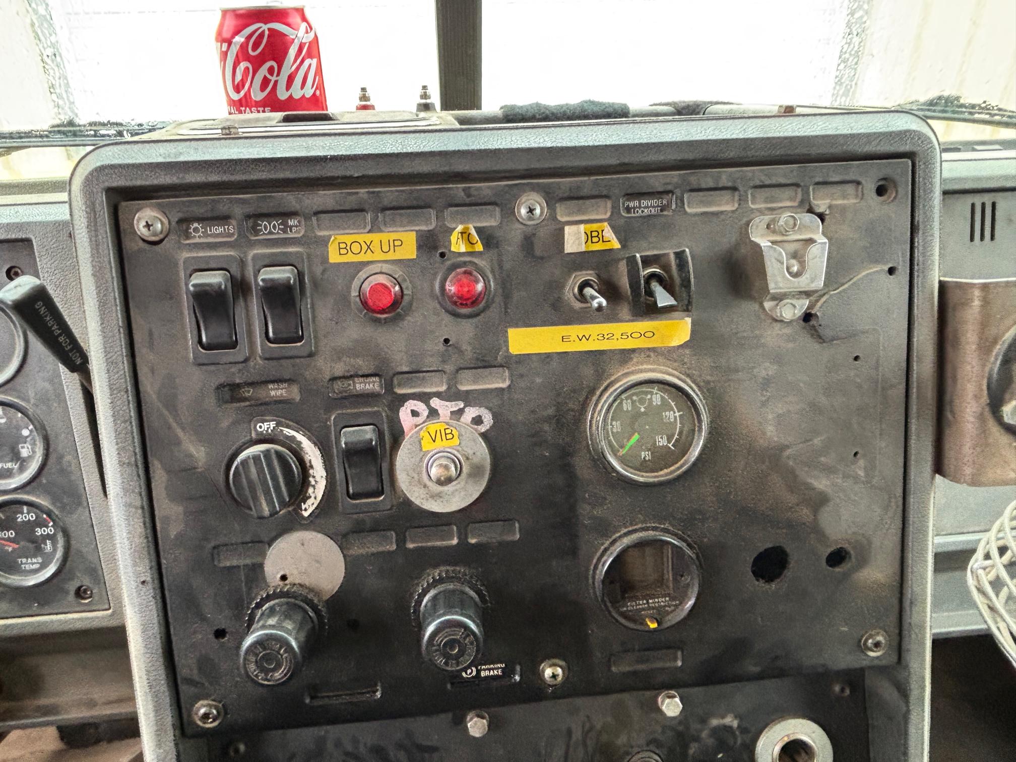 1995 MACK CL713 - Image 15